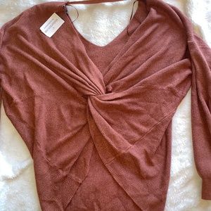 Windsor knot-back sweater